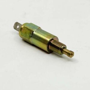 Renault R9 Rölanti Kupürü Müşürü 7701030713
